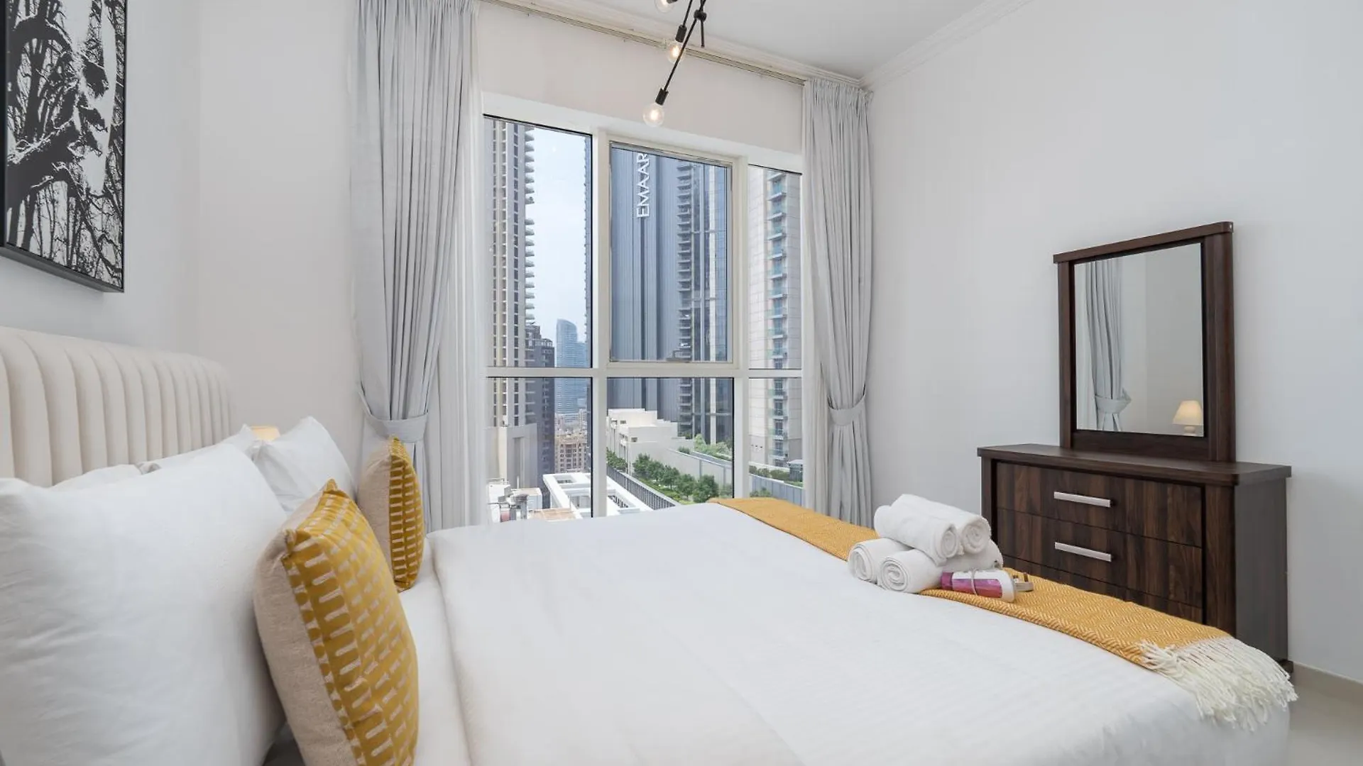Heaven Crest Vacation Homes Downtown - Studio And 1 Bedroom Suites 2 Minute Walk To Dubai Mall And Burj Khalifa 0*,