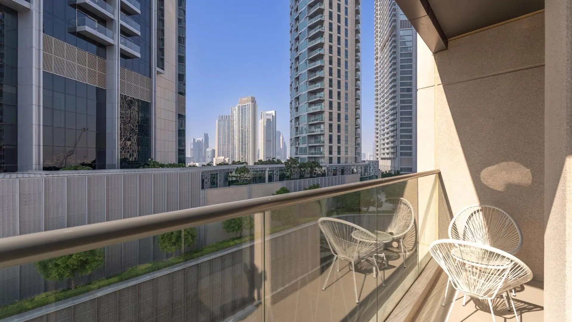 Heaven Crest Vacation Homes Downtown - Studio And 1 Bedroom Suites 2 Minute Walk To Dubai Mall And Burj Khalifa Émirats arabes unis